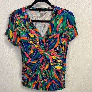 Cable & Gauge bright twist front blouse